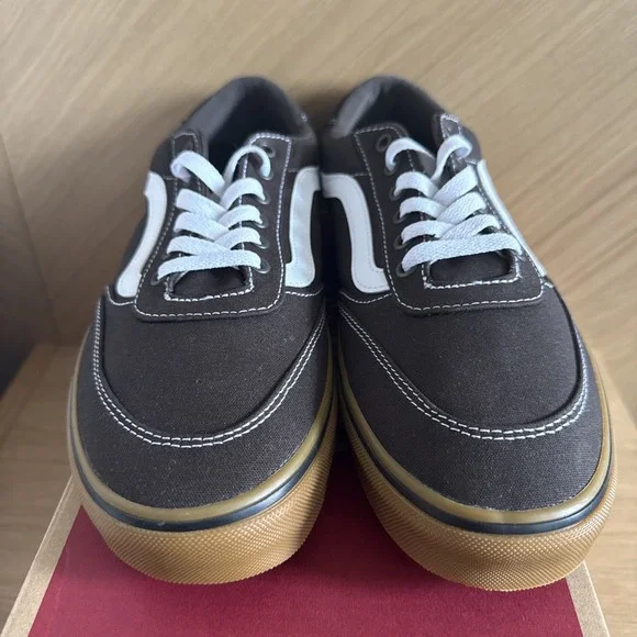 Vans Brooklyn LS Skateboard Shoe Canvas Gum Turkish Coffee Size 10 Brand New - Picture 2 of 7